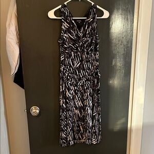 Sleeveless Abstract Print Black, Gray, & White Dress